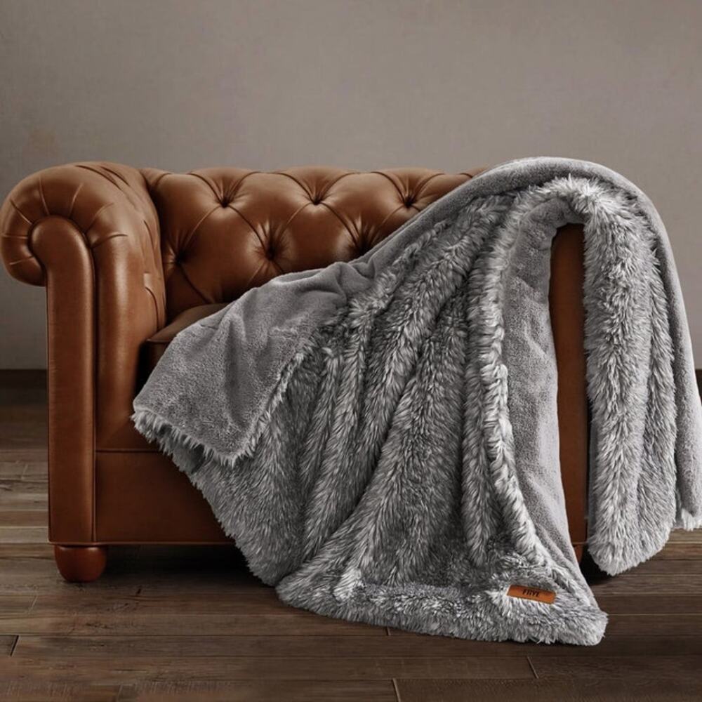 FRYE Arctic Luxe Faux Fur Throw 70”x60”